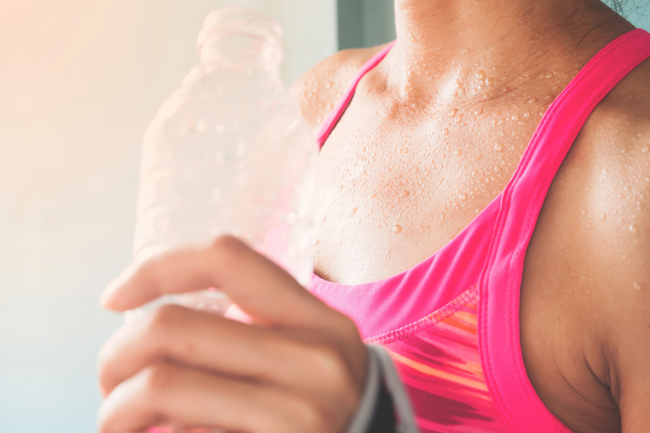 寒風中跑步會令身體流失大量水分，因此在跑步後應多喝水