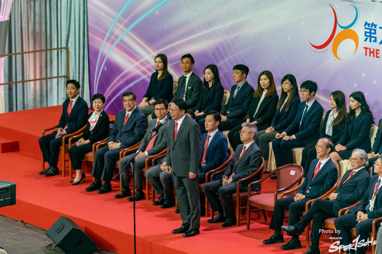 陳國基宣布第九屆港運會正式開幕